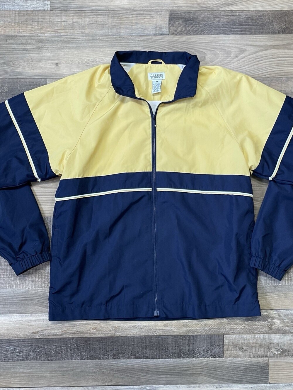 Classic Elements Menโs Medium 90s Vintage Colorblock Windbreaker Navy & Yellow